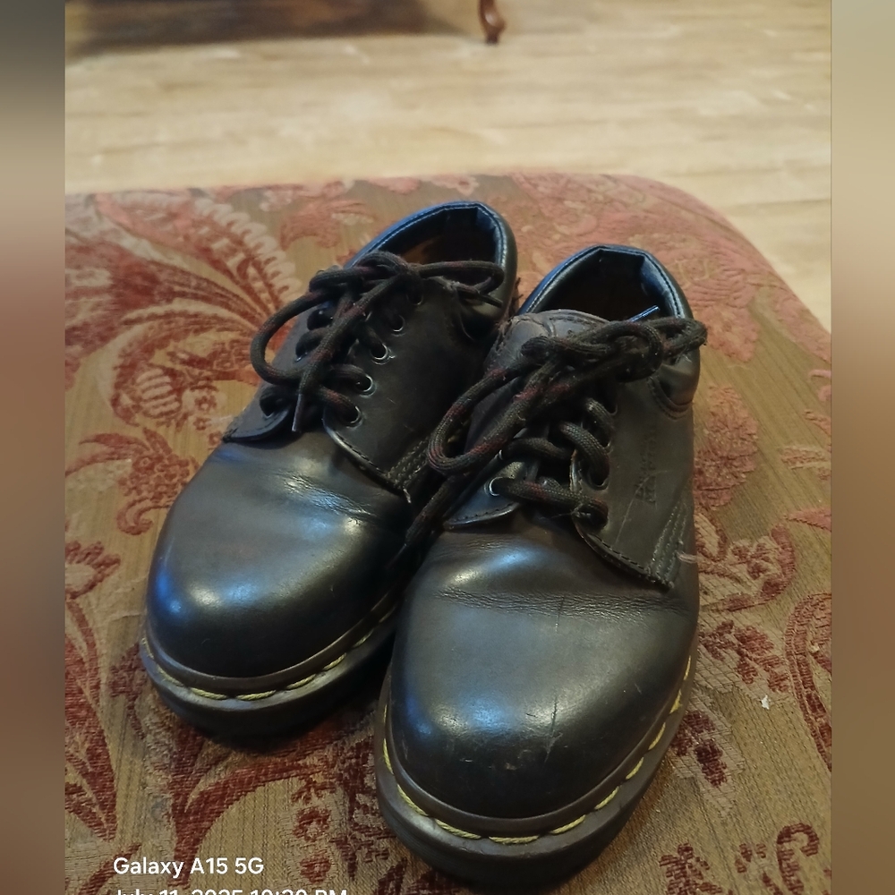 Brown Leather Kid Shoes Doc Marten Crazy Horse